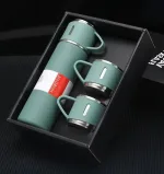 coffret avec gourde isotherme
