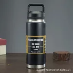 gourde isotherme homme pour activités en plein air