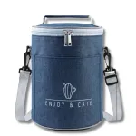 sac bleu pour les pique-niques