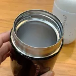 thermos avec bouchon hermétique