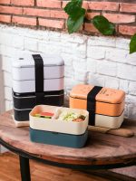 bento traditionnel avec compartiments