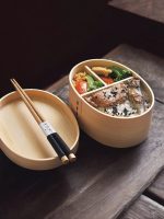 boîte à lunch en bois