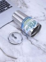 gobelet isotherme pour boissons et paille intégrée