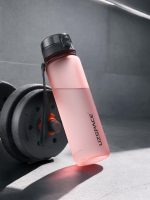 gourde réutilisable en plastique