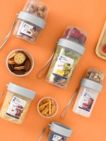 récipient en plastique pour lunch en salade